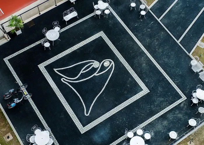 Grand Gallia & Londres 酒店