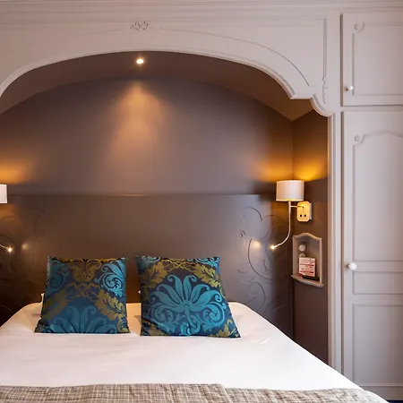 Grand Gallia & Londres Отель 4*