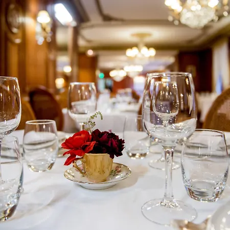 Grand Gallia & Londres Отель 4*