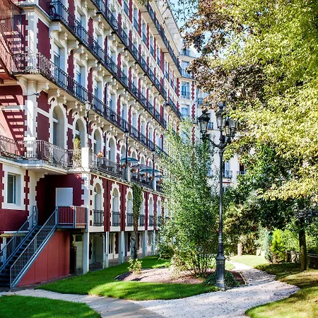 Grand Gallia & Londres Отель 4*