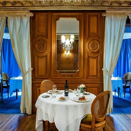 Grand Gallia & Londres Hotel Lourdes
